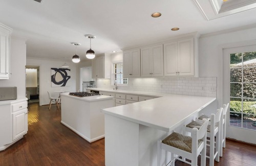 Atlanta House | SHORT /LONG TERM RENTAL OPPORTUNITY NEAR CHASTAIN PARK WITH A POOL!