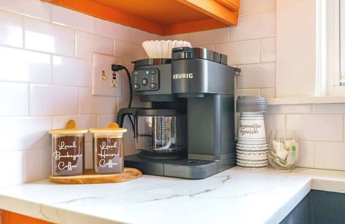 Short North House | Short North/Downtown | Walk to Convention Center | Free Parking | 5,800+ Reviews