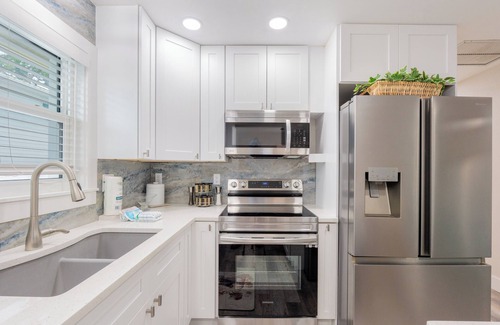 Fort Myers Beach House | ☀️ Short Walk to Beach - Beach Haven North and South ☀️