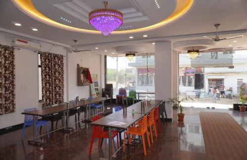 Sikar Hotel | Shree radhe mohan hotel and resort khatushyamji
