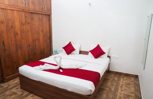 Tiruchanur Hotel | Shree Varahi HomeStay