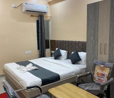 Deoghar Hotel | Shree Vinayak Palace