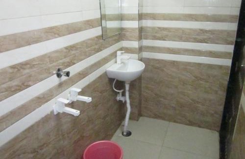 Mathura Hotel | Shri prabhu dham- Near Prem Mandir