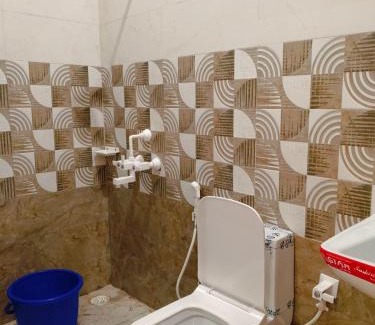 Mathura House | Shri Rajadhiraj Ashray, Mathura