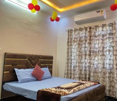 Mathura House | Shri Sanwariya Dham Near By Mathura Junction Railway Station