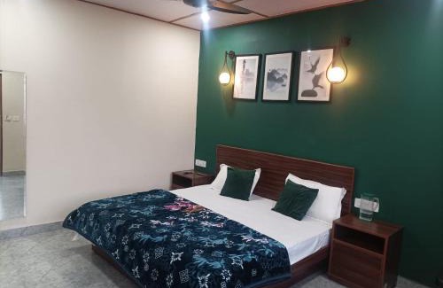 The Mall Road House | Shubh Homestay