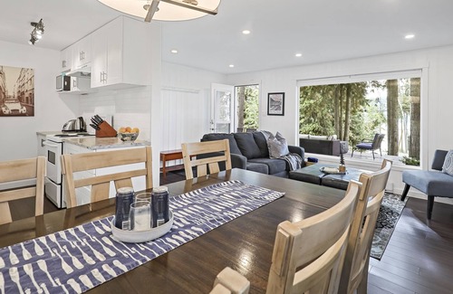 Celista House | Shuswap Lake, 2 Bed, 1.5 BA, Private Dock, Sleeps 4