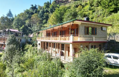 Banjar Bed & Breakfast | Shyam homestay tirthan