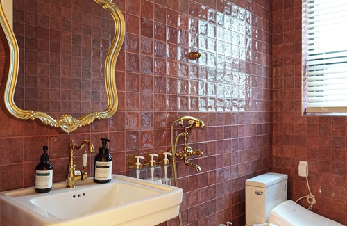 Sogong-dong Apartment | Siena. Korean skincare, 1mins Olive young, 5mins Myeongdong, Hotel spa, Shopping