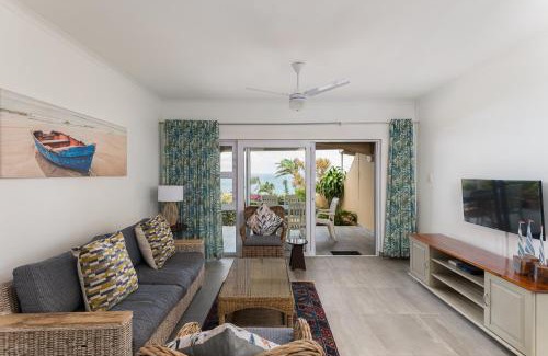 Shaka's Rock Apartment | Siesta 9