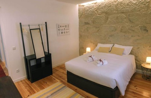 Povoa De Varzim House | Siglas & Runas