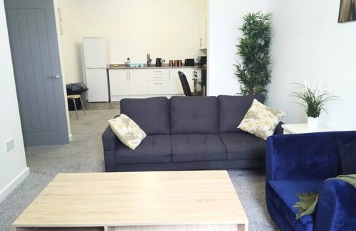 North Shields Apartment | Sigma Central Flat 3 is a 5min walk to the The famous Fish Quay and restaurants.