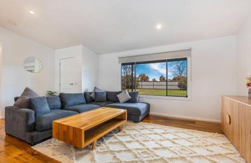 Bridgewater on Loddon House | Signature Accommodation Loddon Retreat