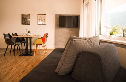 Fischen im Allgaeu Apartment | Silbermantel vacation apartment - spacious vacation apartment in the Allgäu Alps