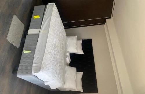 Greater Johannesburg Metropolitan Area House | Silent corner guest house