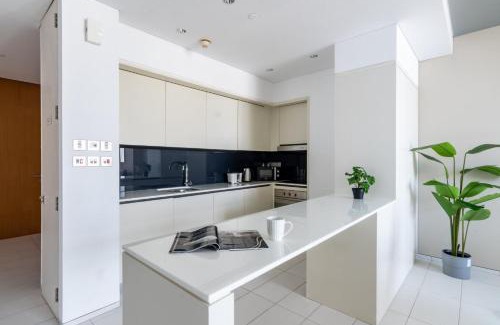 DIFC Apartment | Silkhaus contemporary 1BDR with Downtown view in DIFC
