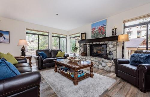 Mammoth Lakes Apartment | Silver Bear #37 Condo