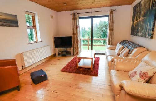 Creegh House | Silver Birch