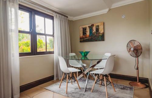 George Apartment | Silver Guest Studio