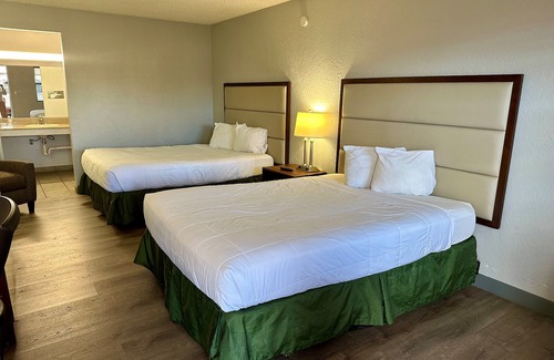 Kingman Hotel | Silver Queen Inn