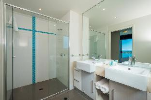 Biggera Waters Apartment | Silvershore Apartments on the Broadwater