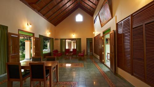 Vayittiri House | Silvertrails