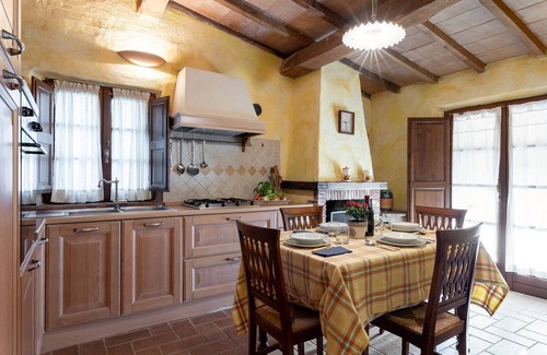Arcidosso Apartment | Silvia, Fattoria la Pieve, Roccalbegna, Grosseto and Maremma