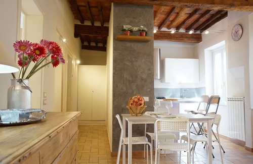 Lucca Historical Center Apartment | Simonetta Apartment - Two Bedroom Apartment, Sleeps 3