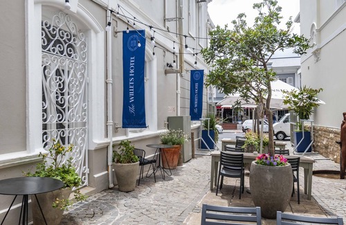 Simon's Town Apartment | Simons Town Coastal Courtyard Escape