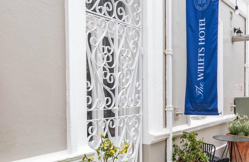 Simon's Town Apartment | Simons Town Coastal Courtyard Escape