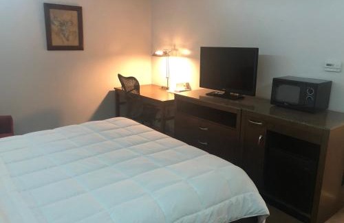 Shelbina Hotel | Simple Rewards inn