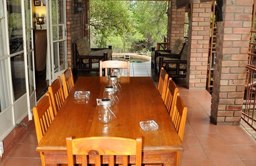 Marloth Park House | Simple Solar system in home with 3 bedroom, self catering home . Free WiFi.