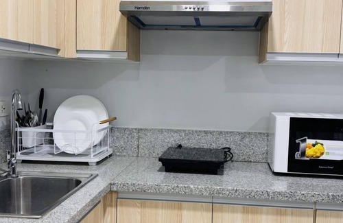 Mandurriao Apartment | Simple & Stylish Studio Stay at WV Towers
