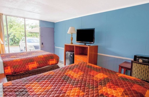 Kernersville Hotel | Simplify Travel with Convenient Room Near Piedmont Triad Airport