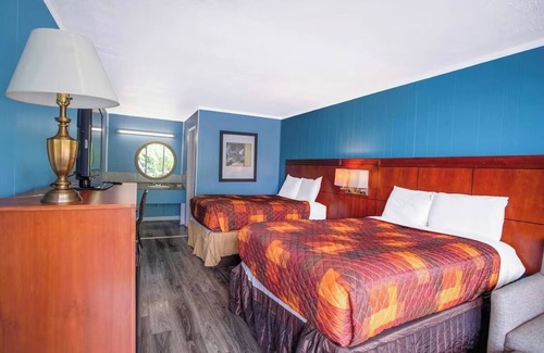 Kernersville Hotel | Simplify Travel with Convenient Room Near Piedmont Triad Airport