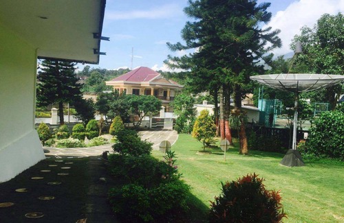 Trawas Villa | Sinar Express Villa