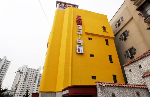 Daeheung-dong Hotel | Sinchon Goguma