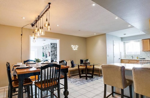 Park Scottsdale One House | Sing, Dance & Play Music at The Melod