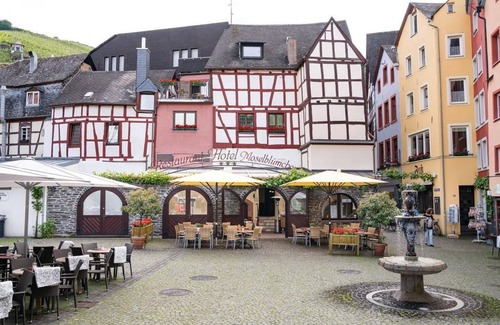 Bernkastel House | Single Room - Hotel-Restaurant Moselblümchen