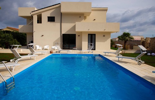 Mockarta Apartment | Single Room