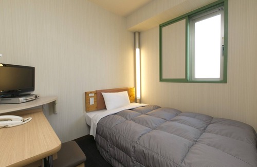 Nishiki Hotel | Single room nonsmoking for 2 people with break/Nagoya Aichi