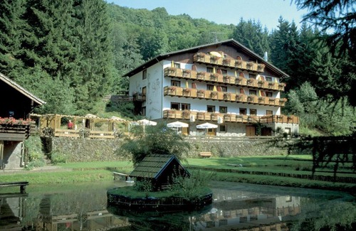 Kopp House | Single Room Shower/WC - Wolffhotel-Outdoorhotel-Restaurant