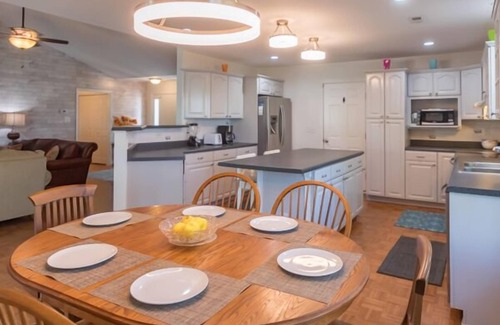 Oriental House | Sirena's Isle Retreat - Waterfront with private dock