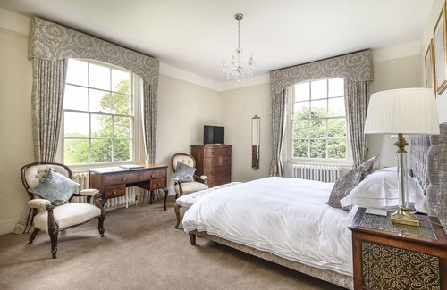 Abbess Roding Bed & Breakfast | Sissinghurst Castle Farmhouse