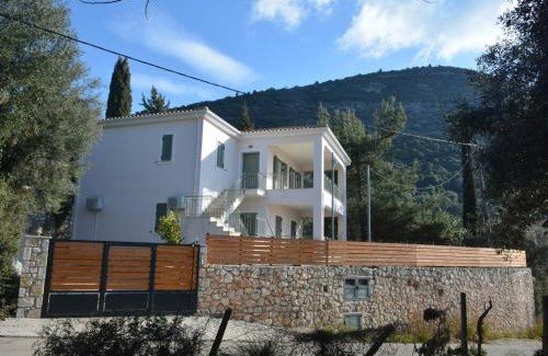 Mikros Gialos Apartment | Sissy Villas 1