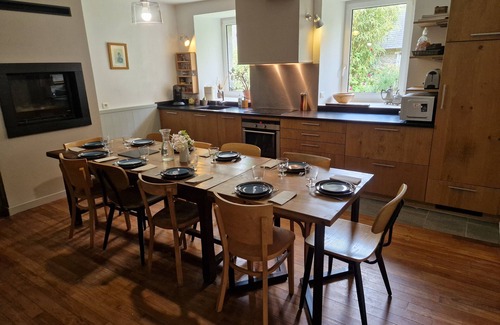 Tregomeur House | Sisters House