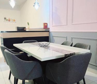 Sitiawan House | Sitiawan 2-storey 4room5BedsWifi 10pax near Jetty