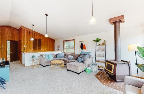 Manzanita House | Sitka House MCA 1354