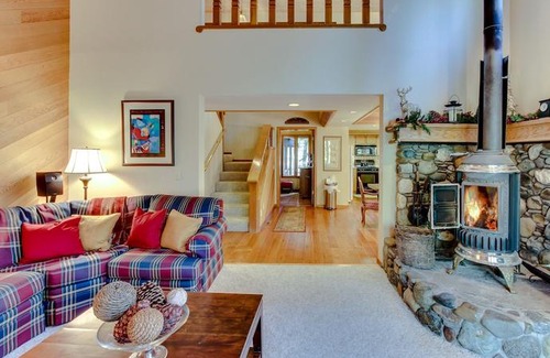 Truckee House | Sitzmark Family Home
