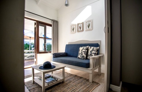 Westcliff House | Sixteen Guest House on Main